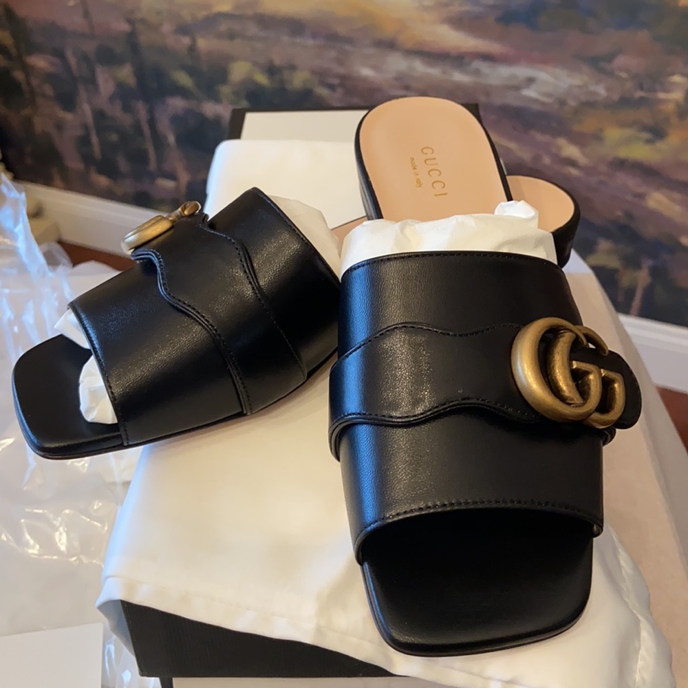 Authentic Gucci Marmont GG Leather Sandal - Picture 2 of 12